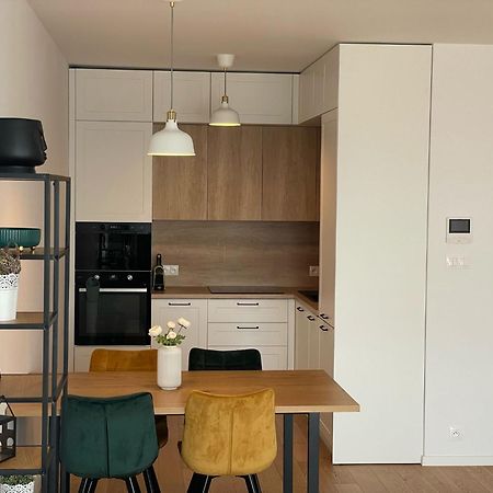 New Downtown Apartment Couple Minute From The Old Town Bratislava Esterno foto