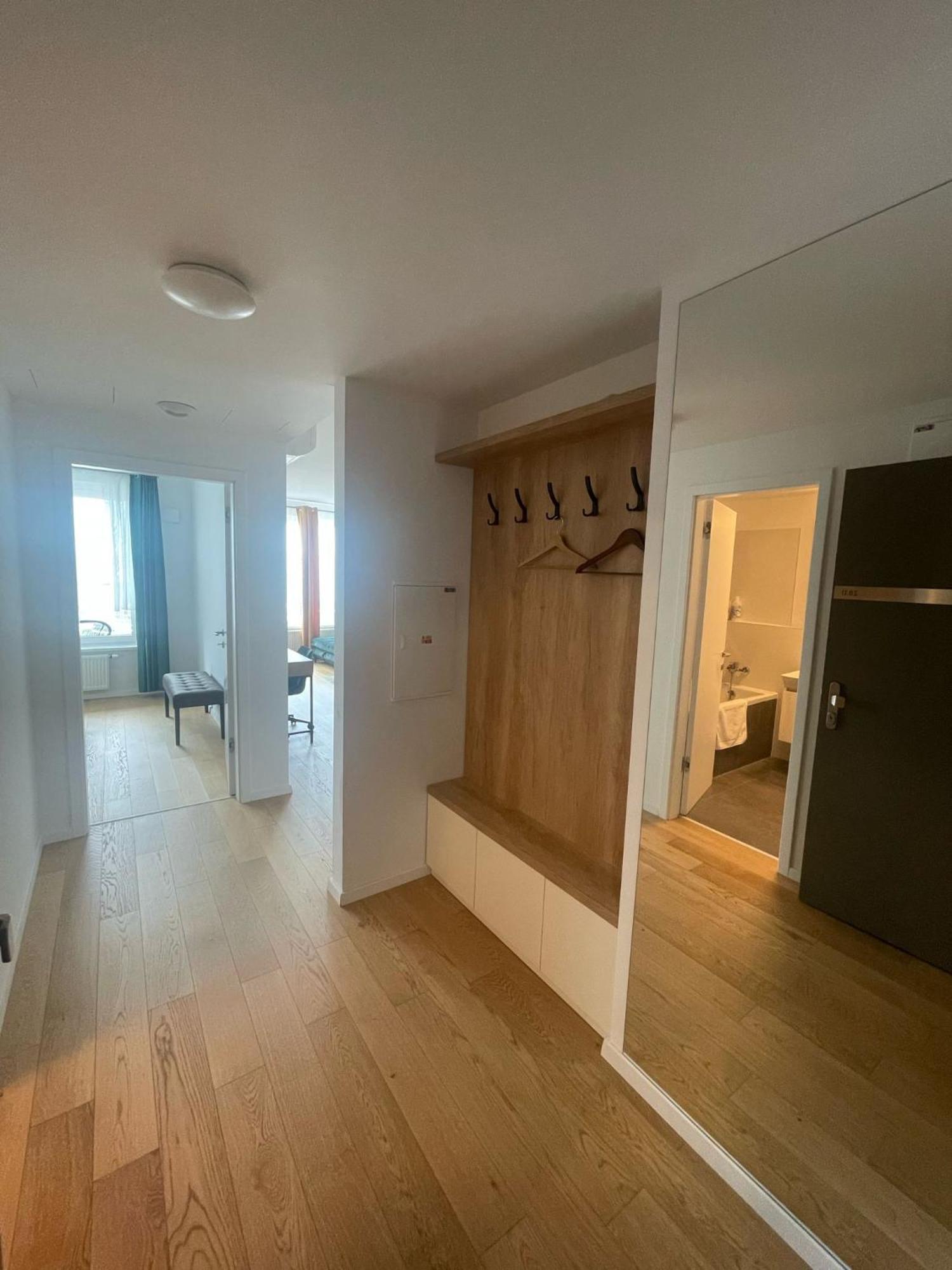 New Downtown Apartment Couple Minute From The Old Town Bratislava Esterno foto