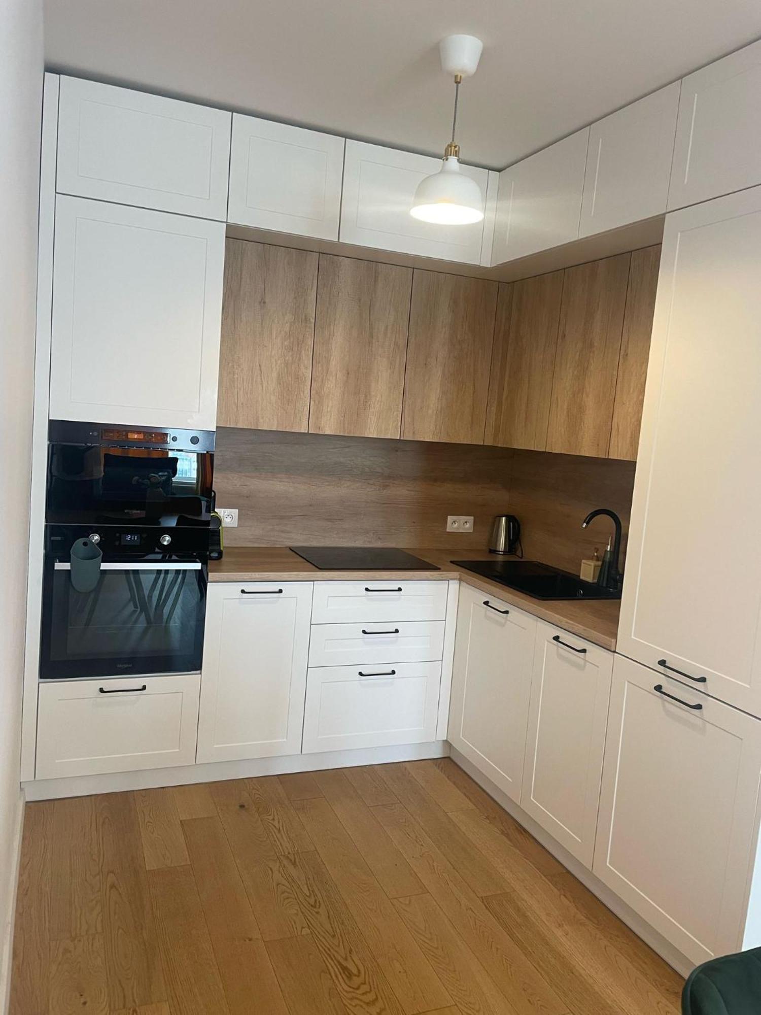 New Downtown Apartment Couple Minute From The Old Town Bratislava Esterno foto